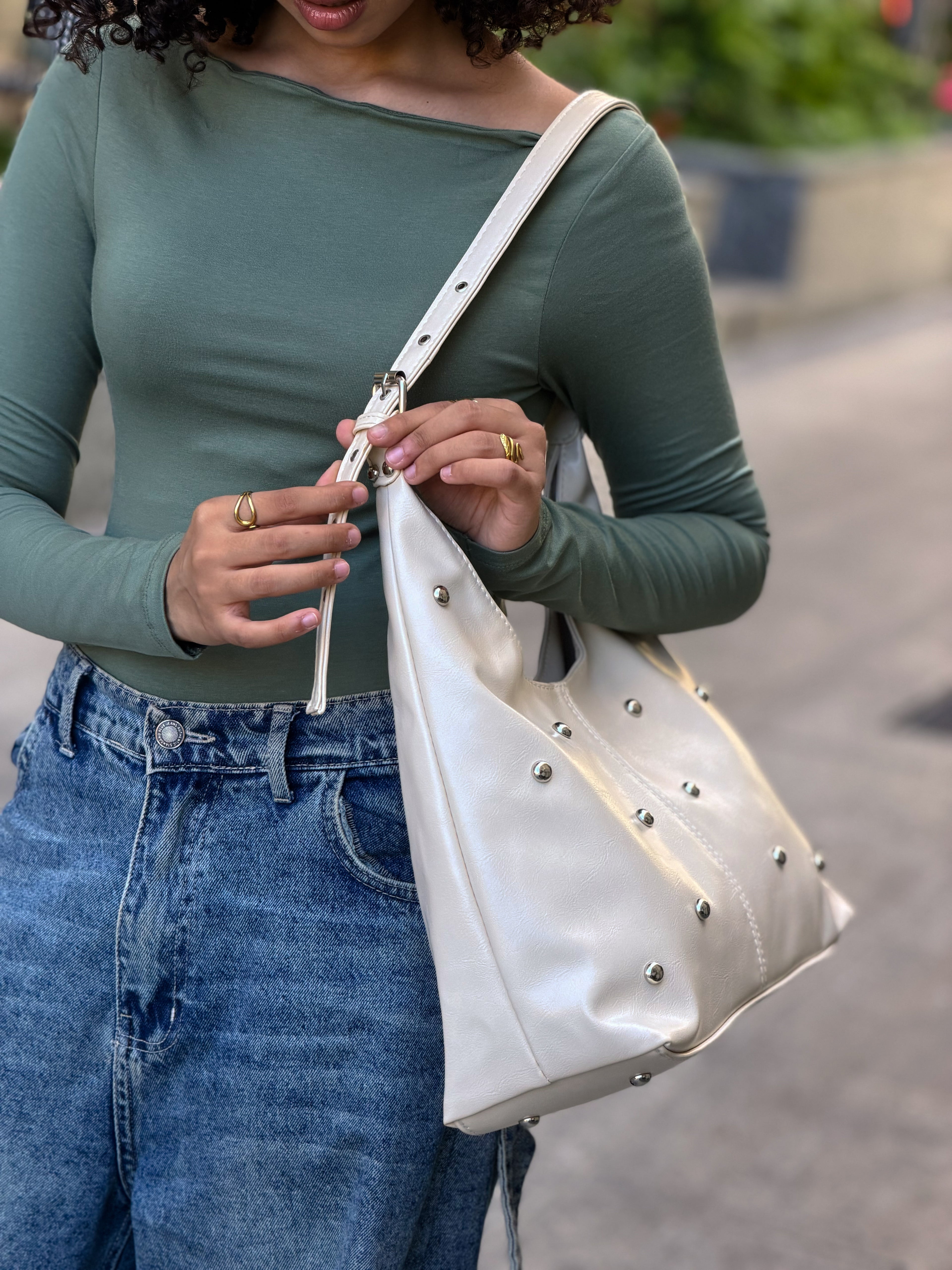 Lorenna-cream Beige