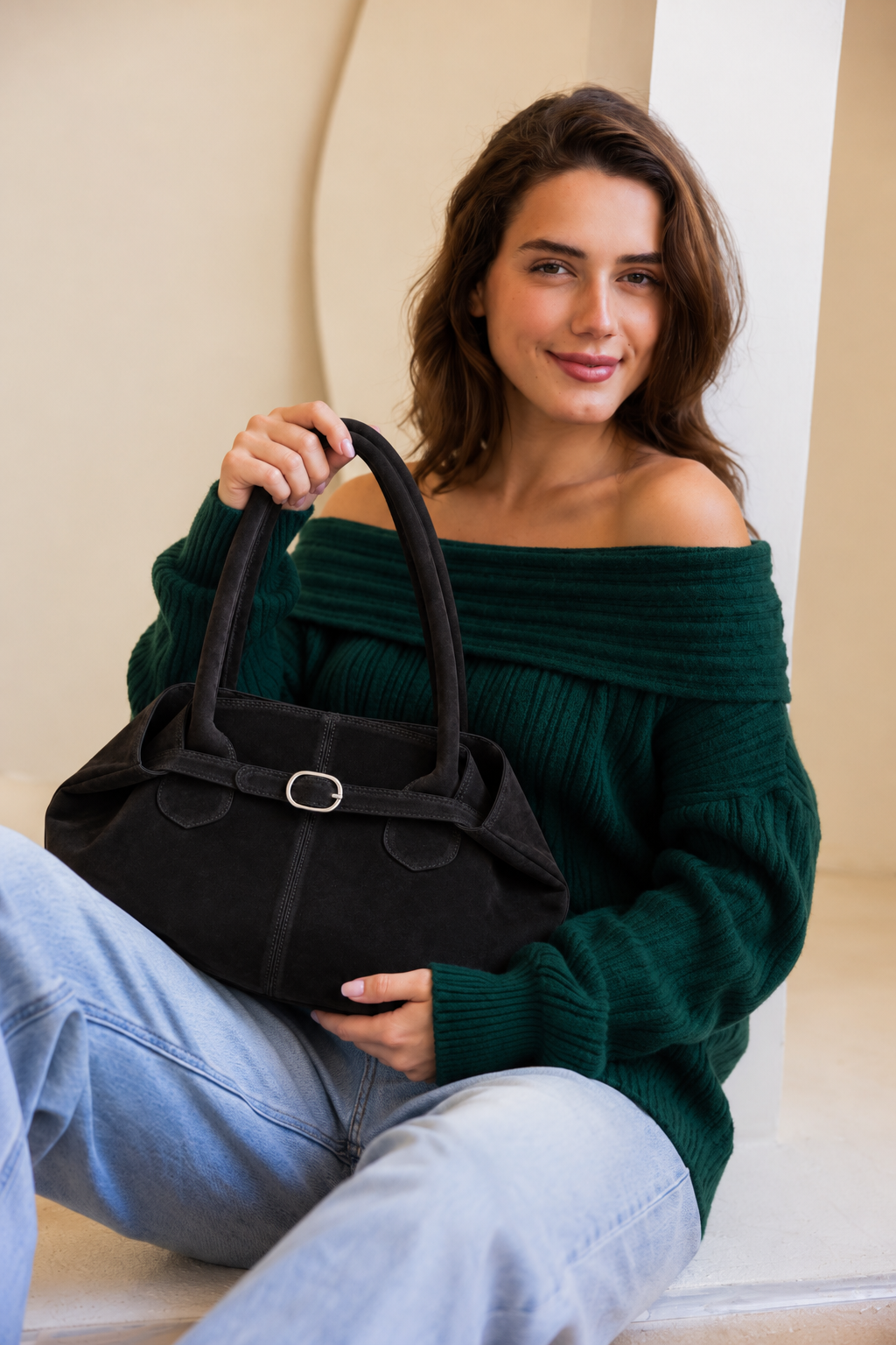 Velora Black